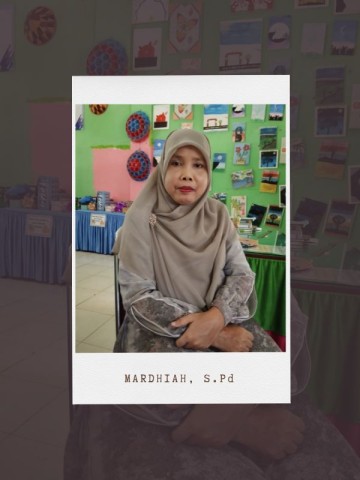 MARDHIAH, S.Pd